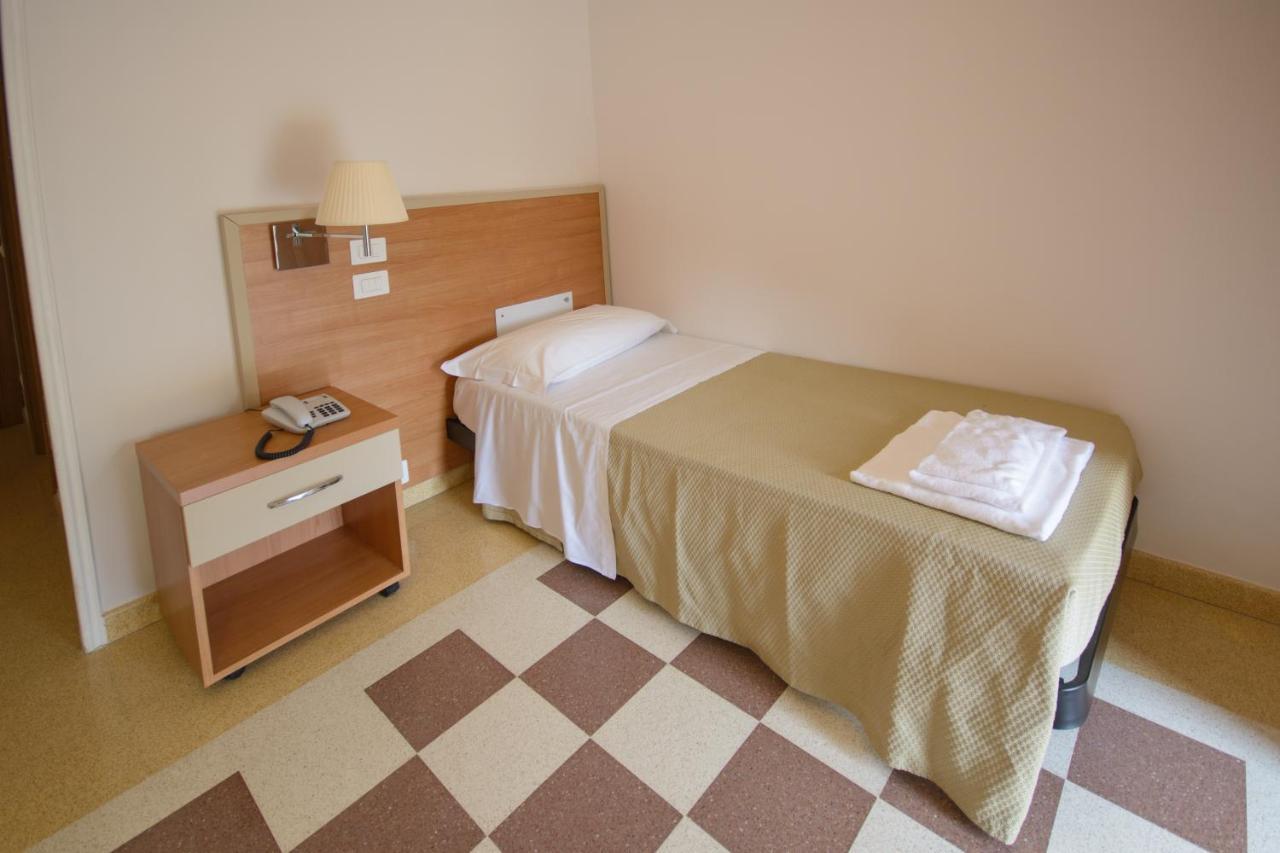 Hotel Domus Stella Maris - Casa Per Ferie *