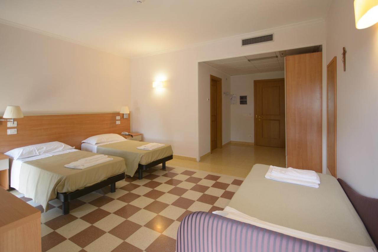 Domus Stella Maris - Casa Per Ferie Hotel *