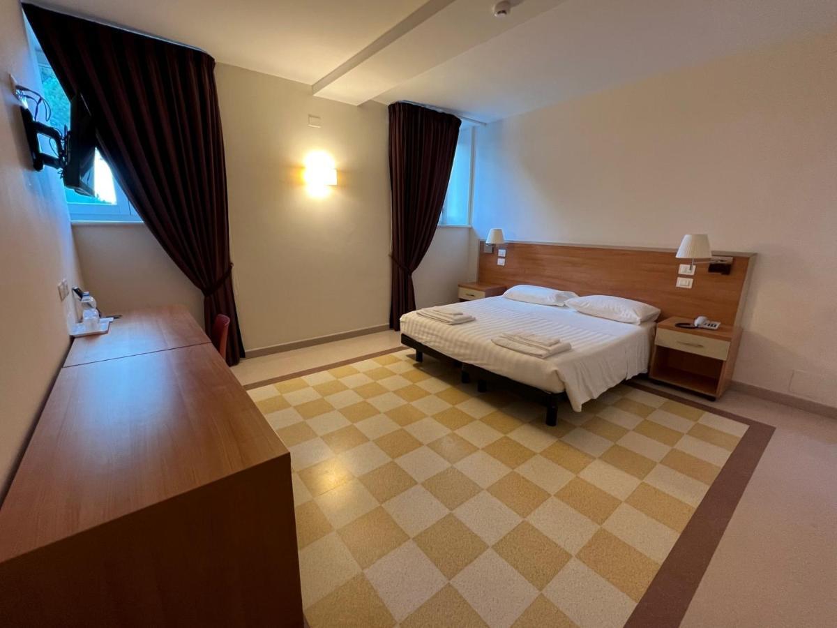 Hotel Domus Stella Maris - Casa Per Ferie Ancona
